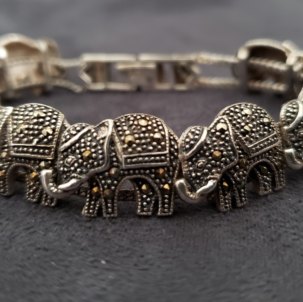 Sterling silver with Marcasite Elephant bracelet
